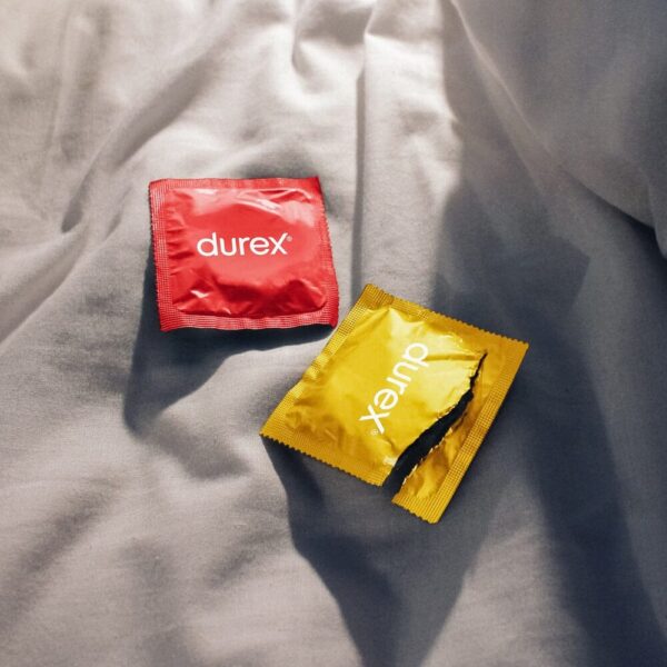 Durex-Condoms-Tropical-Mix-V2.jpeg Durex Tropical Mix Condoms - 6 pack
