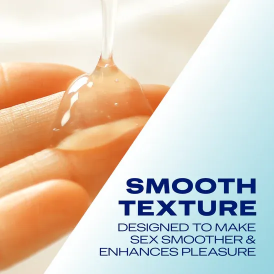 Durex-Naturals-Intimate-Lube-Moisture-100ml-Smooth-Texture.webp Durex Naturals Intimate Lube Moisture - 100ml